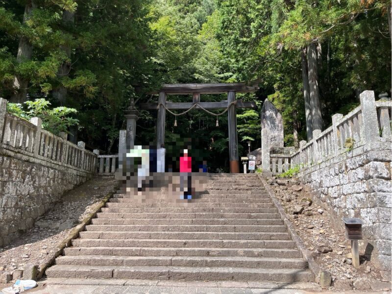 戸隠神社宝光社鳥居入口