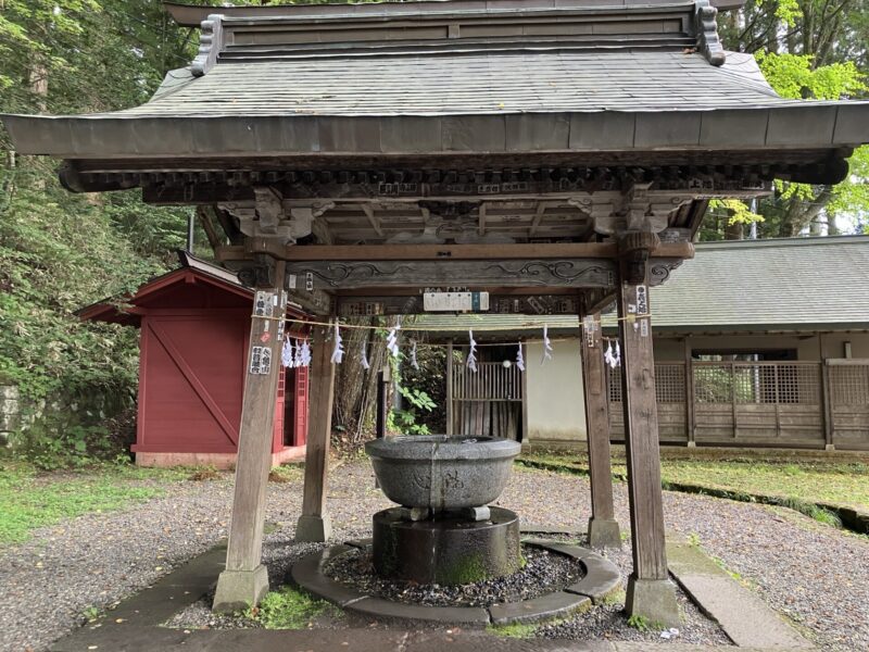 戸隠神社中社手水舎