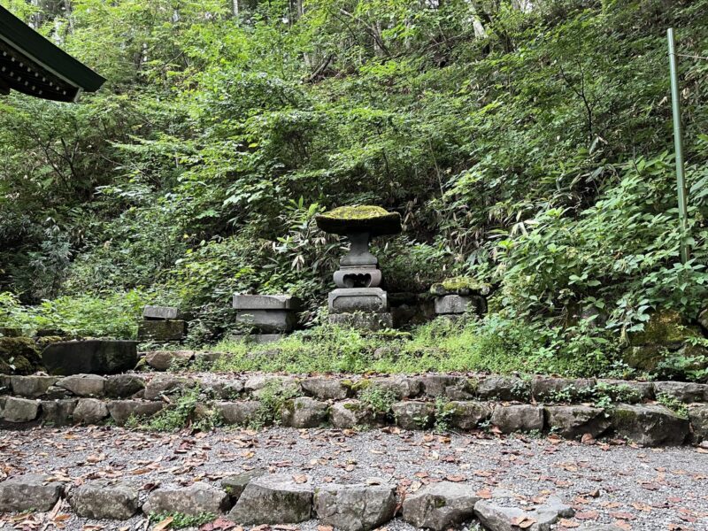 戸隠神社中社祠